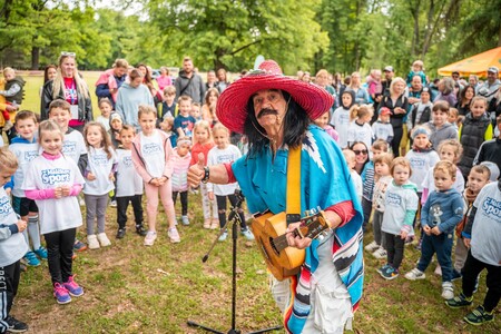 Malčkov tek znova združil Koroško 500 otrok teklo za zdravje in veselje (6)